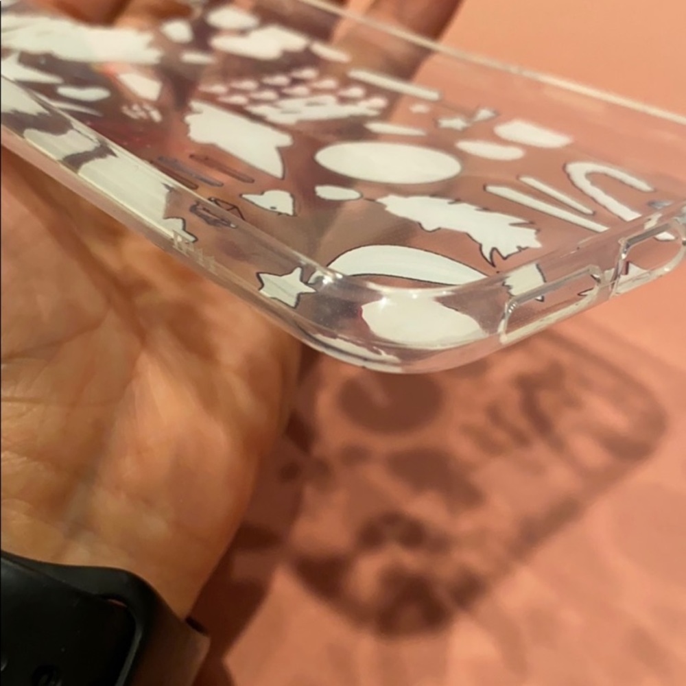 iPhone 11 Pro Max Case - Picture 3 of 4